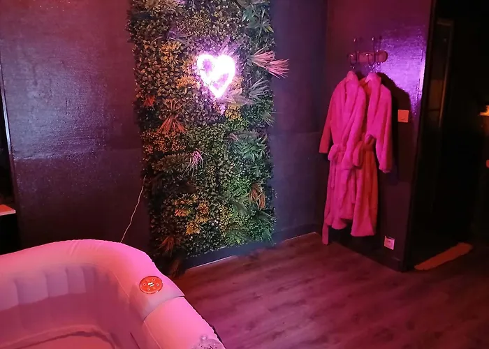 La Penombre Spa Apartment Abbeville